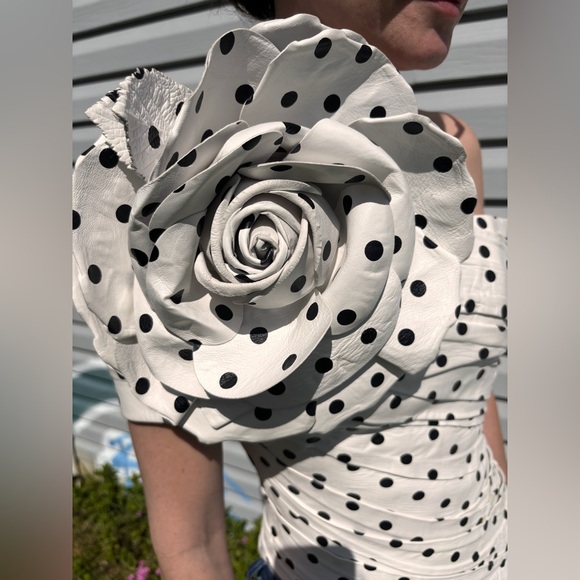 BALMAIN RARE ONE-OF-A-KIND SCULPTED LAMBSKIN LEATHER POLKADOT ROSE TOP - Picture 2 of 16